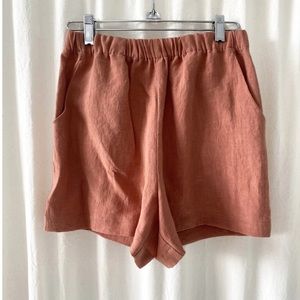 Eve Gravel Linen Short